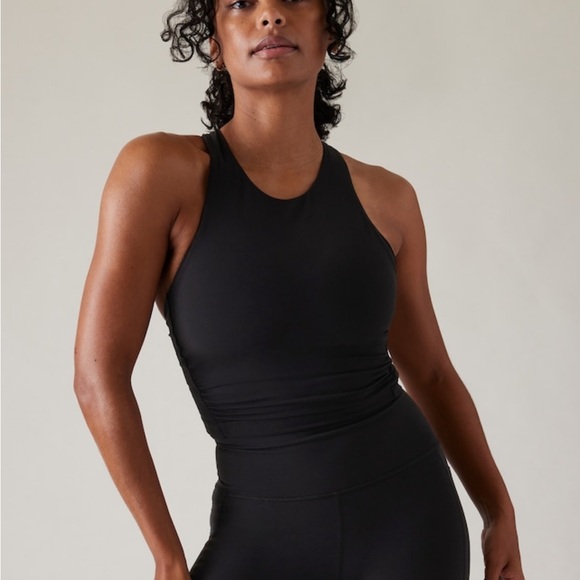 ATHLETA conscious twist crop bra | BLACK - Picture 2 of 3